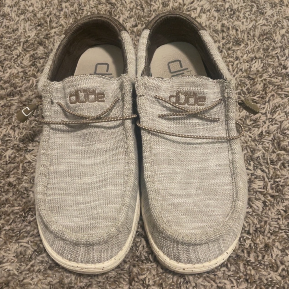 Brand new men’s Hey dudes